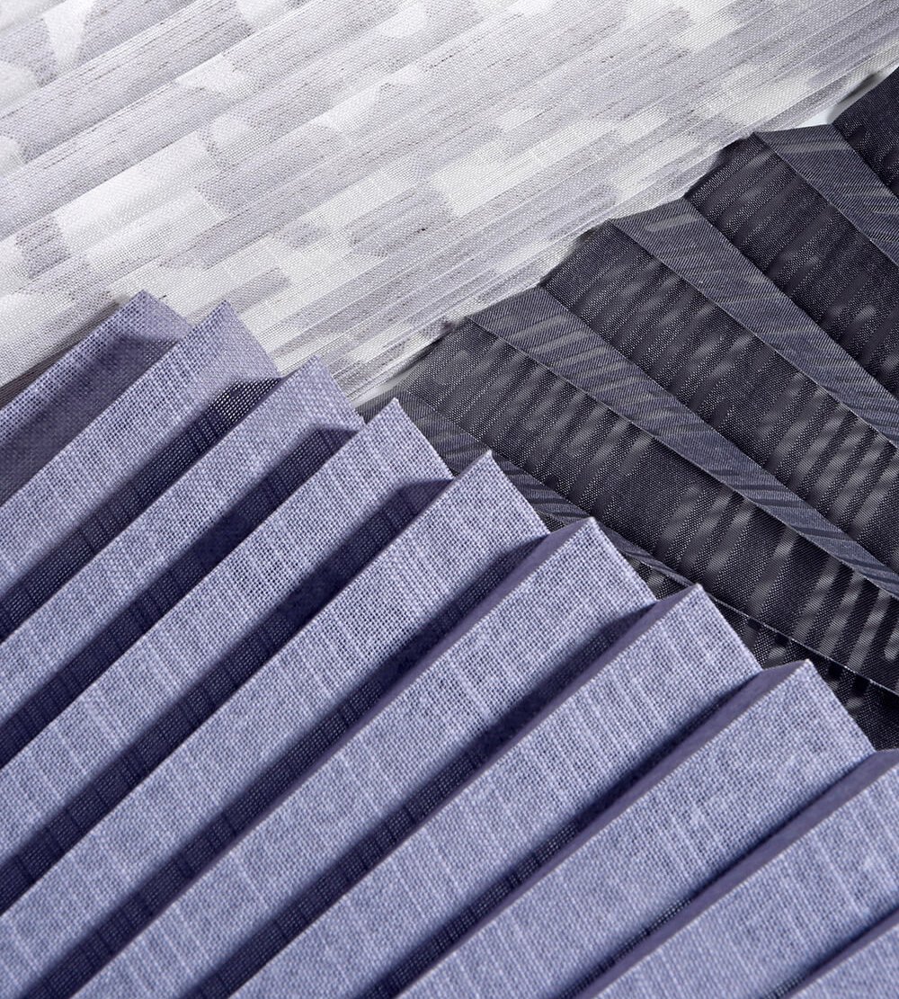 Stores Plissés Sur Mesure – Sans Perçage, Installation Facile – Largeur 40-200 Cm, Hauteur 20-260 Cm – 22 Couleurs Tissu, 8 Finitions Profil